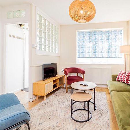 Villa Tranquility Nook Portsmouth Esterno foto